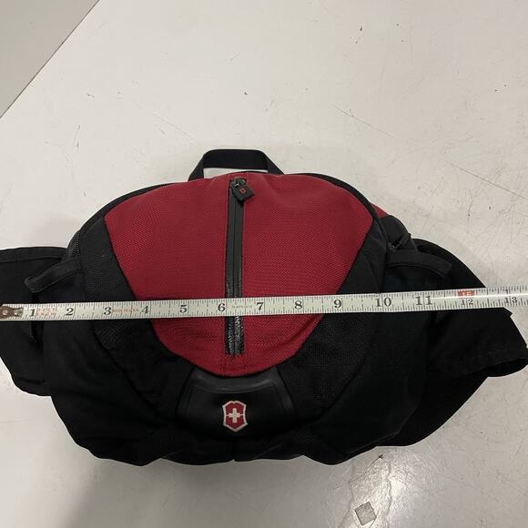 Victorinox Swiss Army Black Waist Pack Belt Travel Bag Multiple Compartments 10" - Picture 4 of 6